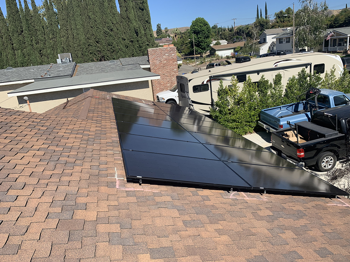 5133 North Eagle Rock Boulevard, Los Angeles, CA 90041 3kw install on flat roof